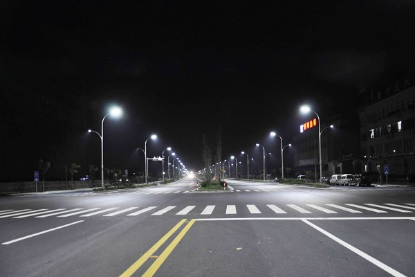 LED street light retrofit